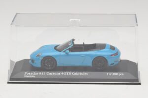 Porsche 911 991.1 Carrera 4 GTS Descapotable Azul Minichamps 1:43 410067332 Metal - imagen 4 de 5