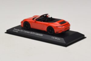 Porsche 911 991.1 Carrera 4 GTS Descapotable Naranja Minichamps 1:43 410067331 Metal - imagen 3 de 5