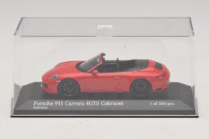 Porsche 911 991.1 Carrera 4 GTS Descapotable Rojo Minichamps 1:43 410067330 Metal - imagen 4 de 5