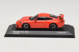 Porsche 911 991.1 GT3 Naranja Minichamps 1:43 410066024 Metal