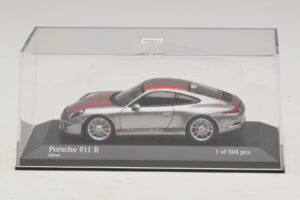 Porsche 911 991.1 R Plata Con Rayas Naranjas Minichamps 1:43 410066222 Metal - imagen 4 de 5