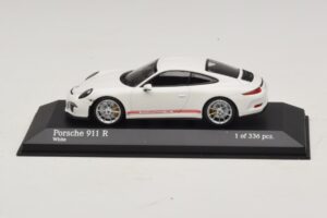 Porsche 911 991.1 R Blanco Minichamps 1:43 410066221 Metal