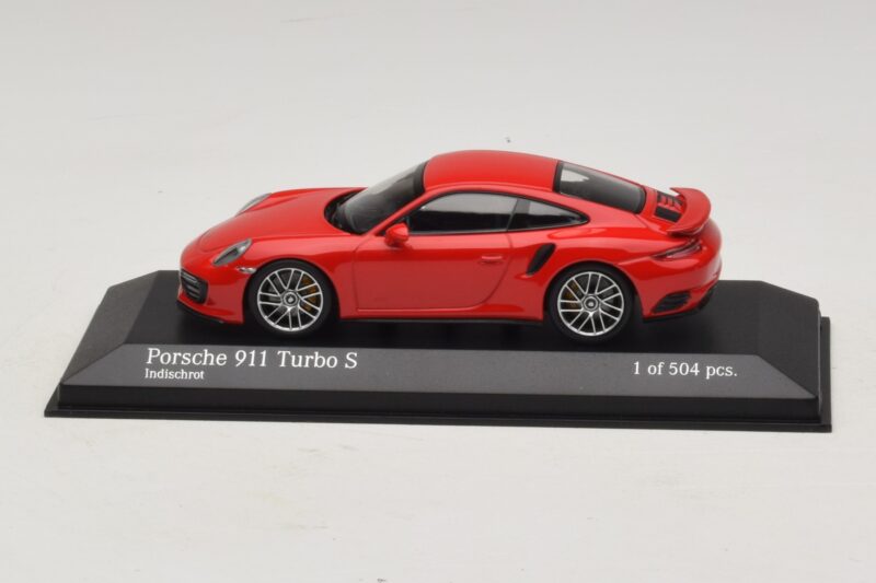 Porsche 911 991.1 Turbo S Rojo Minichamps 1:43 410067170 Metal