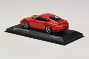 Porsche 911 991.1 Turbo S Rojo Minichamps 1:43 410067170 Metal - imagen 3 de 5