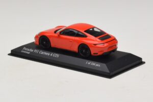 Porsche 911 991.2 Carrera 4 GTS Naranja Minichamps 1:43 410067321 Metal - imagen 3 de 5