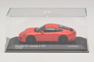 Porsche 911 991.2 Carrera 4 GTS Naranja Minichamps 1:43 410067321 Metal - imagen 4 de 5