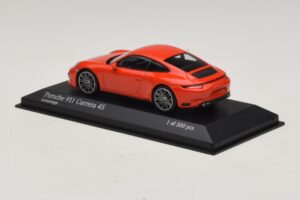 Porsche 911 991.2 Carrera 4S Naranja Minichamps 1:43 410067241 Metal - imagen 3 de 5