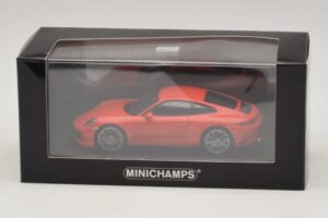 Porsche 911 991.2 Carrera 4S Naranja Minichamps 1:43 410067241 Metal - imagen 5 de 5
