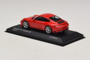 Porsche 911 991.2 Carrera 4S Rojo Minichamps 1:43 410067240 Metal - imagen 3 de 5
