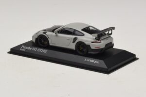 Porsche 911 991.2 GT2 RS Chalk Minichamps 1:43 410067237 Metal - imagen 3 de 5