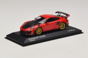 Porsche 911 991.2 GT2 RS Rojo Minichamps 1:43 410067227 Metal - imagen 2 de 5