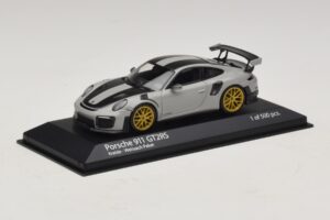 Porsche 911 991.2 GT2 RS Weissach Package Chalk Minichamps 1:43 410067220 Metal - imagen 2 de 5
