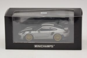 Porsche 911 991.2 GT2 RS Weissach Package Chalk Minichamps 1:43 410067220 Metal - imagen 5 de 5
