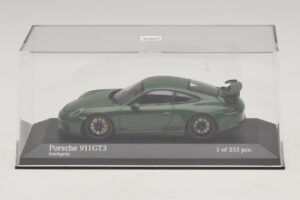 Porsche 911 991.2 GT3 Verde Minichamps 1:43 410066028 Metal - imagen 4 de 5