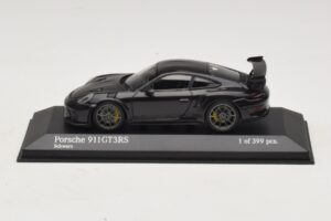 Porsche 911 991.2 GT3 RS Negro Minichamps 1:43 410067021 Metal