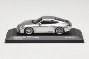 Porsche 911 991.2 GT3 Touring Plata Minichamps 1:43 410067422 Metal