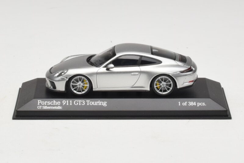 Porsche 911 991.2 GT3 Touring Plata Minichamps 1:43 410067422 Metal