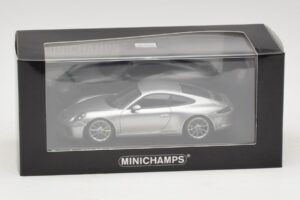 Porsche 911 991.2 GT3 Touring Plata Minichamps 1:43 410067422 Metal - imagen 5 de 5