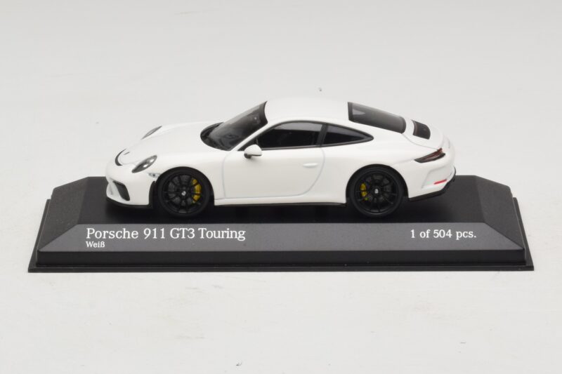 Porsche 911 991.2 GT3 Touring Blanco Minichamps 1:43 410067420 Metal