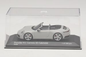 Porsche 911 992 Carrera 4S Descapotable Gris Minichamps 1:43 410069331 Metal - imagen 4 de 5