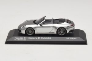 Porsche 911 992 Carrera 4S Descapotable Plata Minichamps 1:43 410069330 Metal