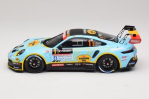 Porsche 911 992 Rally GT #1 C. Cherain / D. Withers Rallye de Wallonie 2025 IXO 1:18 18RMC254 Metal - imagen 3 de 6