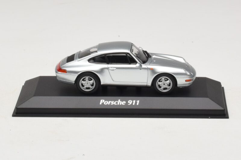 Porsche 911 993 Plata Maxichamps 1:43 940063001 Metal