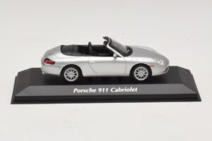 Porsche 911 996 Descapotable Plata Maxichamps 1:43 940061031 Metal