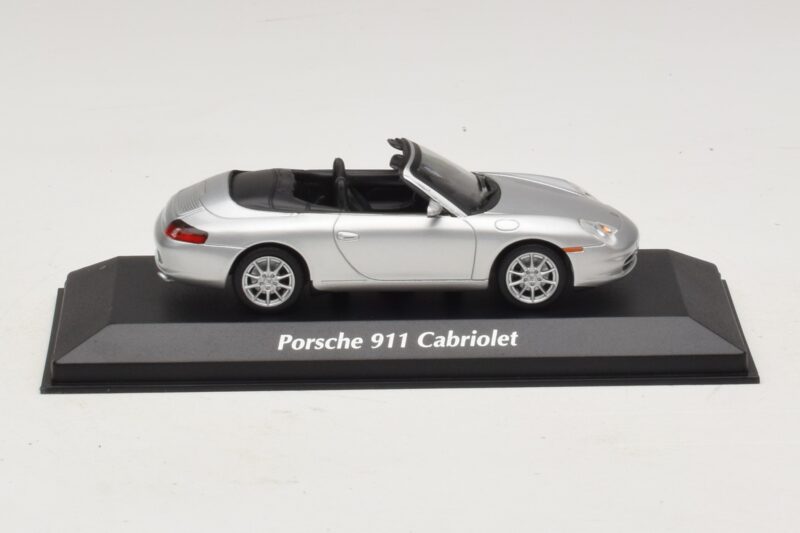 Porsche 911 996 Descapotable Plata Maxichamps 1:43 940061031 Metal