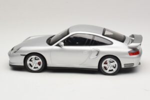 Porsche 911 996 GT2 Plata KK-Scale 1:18 KKDC181451 Metal - imagen 3 de 6