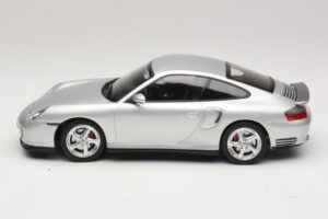Porsche 911 996 Turbo Plata KK-Scale 1:18 KKDC181471 Metal - imagen 3 de 6
