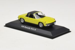 Porsche 914/4 Verde Maxichamps 1:43 940065660 Metal - imagen 3 de 5