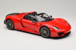 Porsche 918 Spyder Weissach Package Guards Red AUTOart 1:12 12122 Metal - imagen 6 de 8