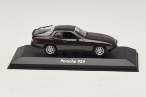 Porsche 924 Marrón Metalizado Maxichamps 1:43 940062121 Metal