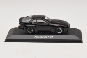 Porsche 924 GT Negro Maxichamps 1:43 940066124 Metal