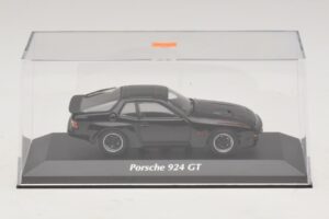 Porsche 924 GT Negro Maxichamps 1:43 940066124 Metal - imagen 4 de 5