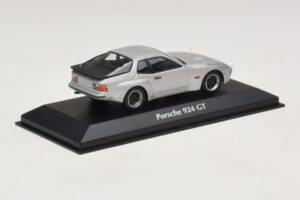 Porsche 924 GT Plata Maxichamps 1:43 940066122 Metal - imagen 2 de 5