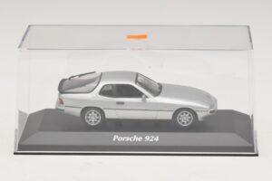 Porsche 924 Plata Maxichamps 1:43 940062120 Metal - imagen 4 de 5