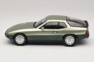 Porsche 924 Turbo Verde Claro & Verde Oscuro MCG 1:18 MCG18660 Metal - imagen 3 de 6