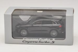 Porsche Cayenne 958 Turbo S Negro Minichamps 1:43 WAP0200220E Metal - imagen 5 de 5