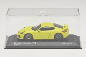 Porsche Cayman GT4 981 Verde Minichamps 1:43 410066122 Metal - imagen 4 de 5