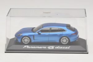 Porsche Panamera 971 4S Diesel Azul Metalizado Minichamps 1:43 WAP0207600H Metal - imagen 4 de 5