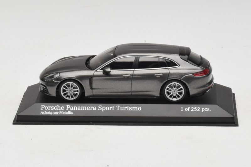 Porsche Panamera 971 Sport Turismo 4S Gris Minichamps 1:43 410066111 Metal
