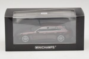 Porsche Panamera 971 Sport Turismo 4S Rojo Minichamps 1:43 410066110 Metal - imagen 5 de 5