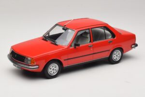 Renault 18 Rojo MCG 1:18 MCG18595 Metal