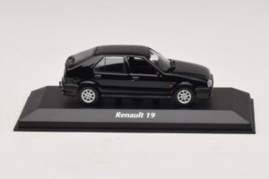 Renault 19 Negro Maxichamps 1:43 940113701 Metal
