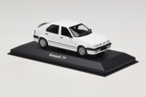 Renault 19 Blanco Maxichamps 1:43 940113700 Metal - imagen 3 de 5