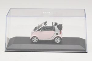 Smart Fortwo 450 Descapotable Blanco Legally Blonde 2 Caja de Repuesto Minichamps 1:43 402173900-R1 Metal - imagen 4 de 5