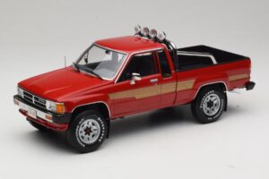 Toyota Hilux N50 Xtra Cab 4x4 Rojo KK-Scale 1:18 KKDC181562 Metal