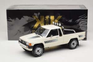 Toyota Hilux N50 Xtra Cab 4x4 Blanco KK-Scale 1:18 KKDC181564 Metal - imagen 6 de 6
